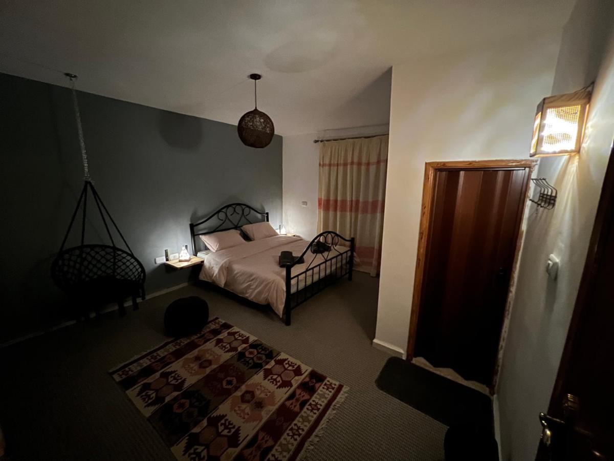 รีแล็กซิง โอเอซิส วิลลา Apartment วาดี มูซา ภายนอก รูปภาพ