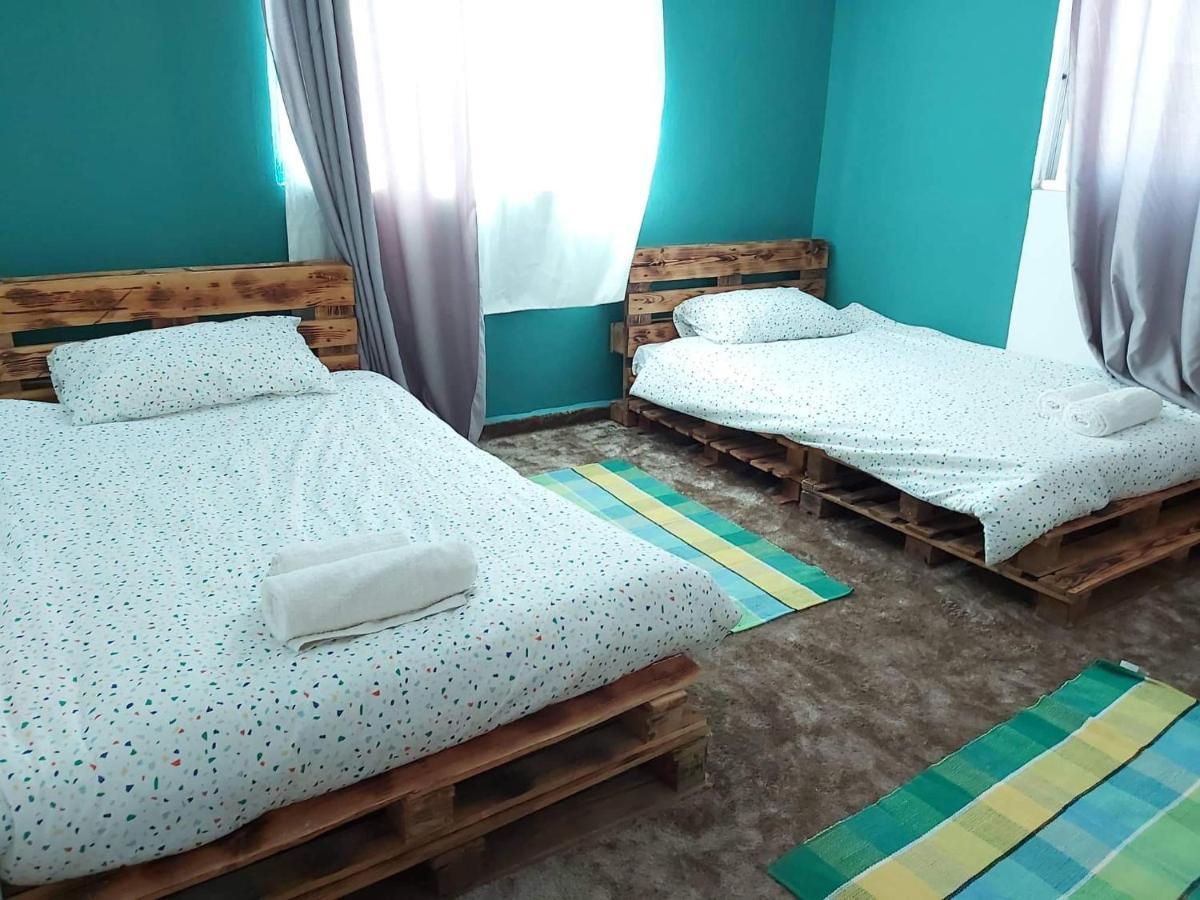รีแล็กซิง โอเอซิส วิลลา Apartment วาดี มูซา ภายนอก รูปภาพ